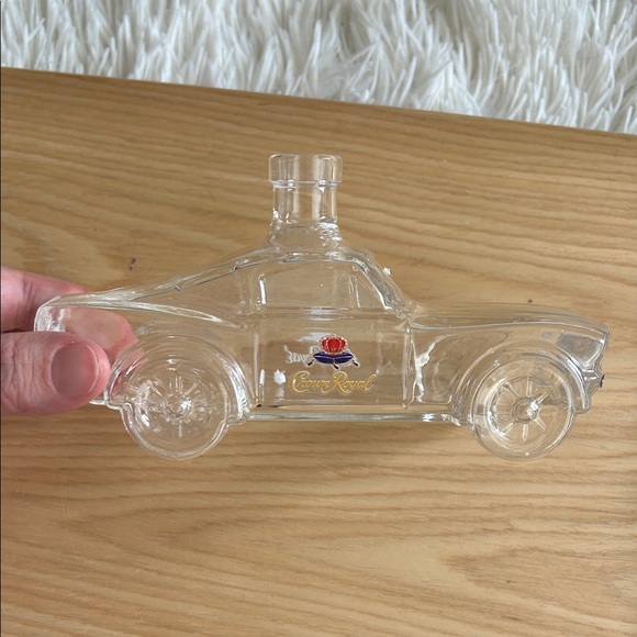 Crown Royal Glass Car Decanter - Mustang model car, whisky - Picture 5 of 9